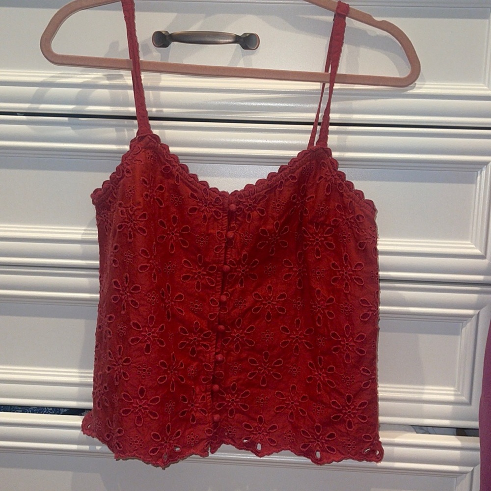 Red flower heart top!
